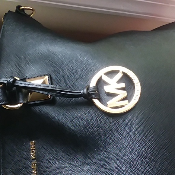 🎆Sale Michael Kors Black Large Leather Shoulder Bag ❤Very Good Condition - Picture 3 of 13